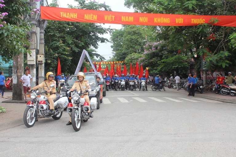 Các đoàn tham gia diễu hành tại 1 số tuyến đường tại TP. Bắc Giang